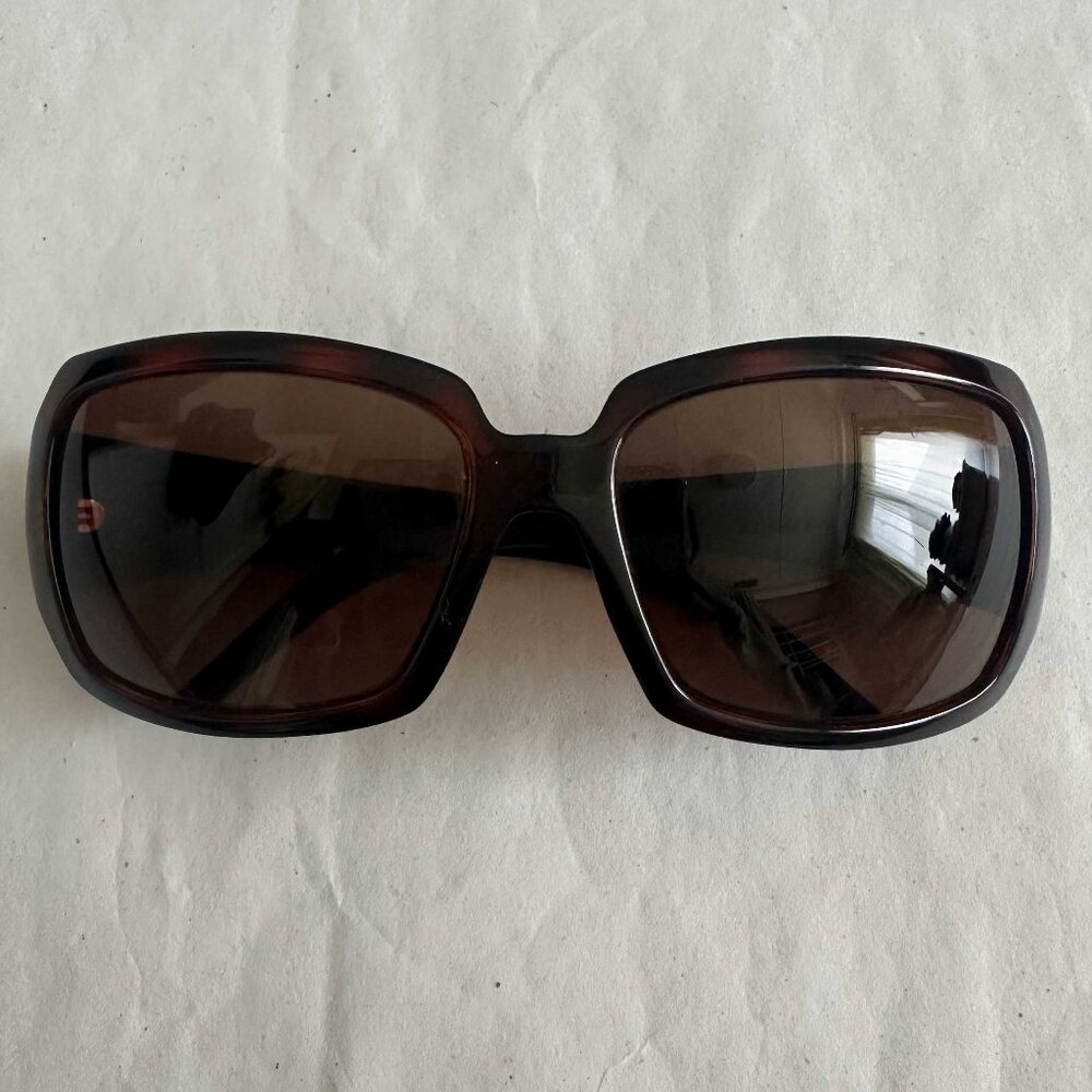 Fendi ultra glam tortoise shell sunglasses